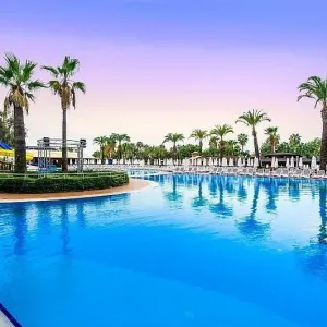 Hotel Kirman Leodikya Resort