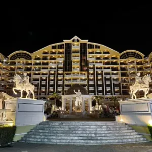 Hotel Imperial Palace