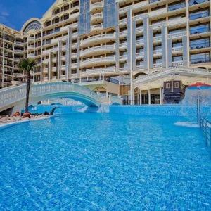 Hotel Imperial Palace