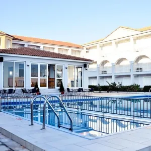 Hotel Meridien Beach