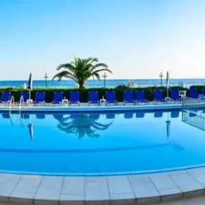 Hotel Meridien Beach