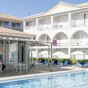 Hotel Meridien Beach