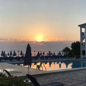 Hotel Meridien Beach