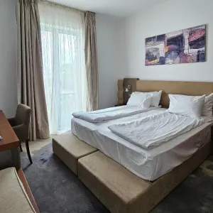 Hotel Iaki