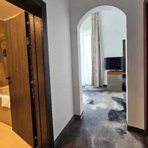 Hotel Iaki