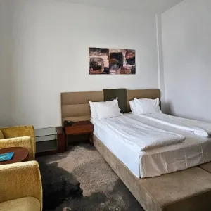 Hotel Iaki