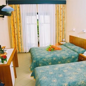 Atrium Hotel