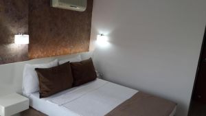 Hotel Myra