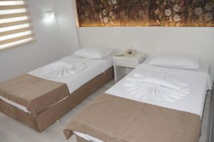 Hotel Myra