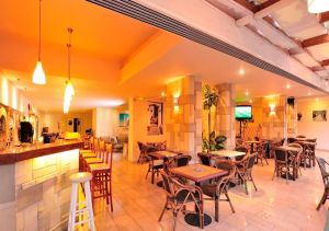 Hotel Carina
