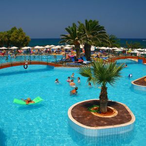 Eri Beach Hotel