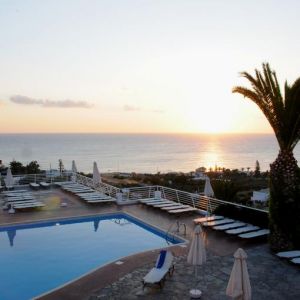 Hotel Hersonissos Village
