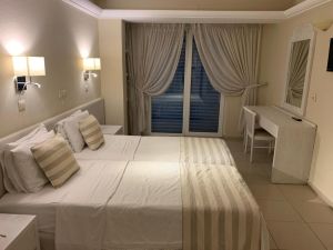 Hotel Pearl Beach