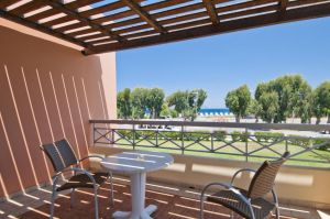 Hotel Kipriotis Maris and Suites