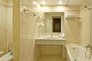 Hotel Kipriotis Maris and Suites
