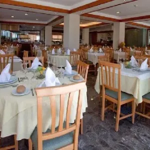 Safir Blue Resort Hotel Semiramis Saturn