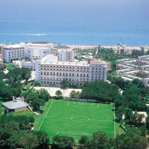Hotel Adora Golf Resort