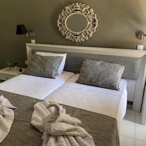 Hotel Alkyonides