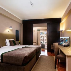 Jaz Makadina Resort