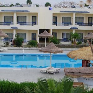 Cataract Resort Naama Bay