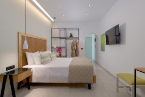Hotel Nirvana Beach