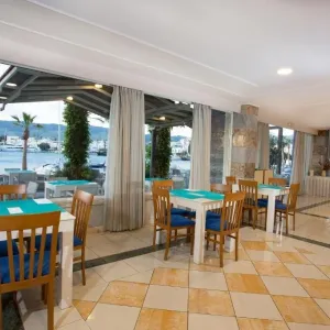 Hotel Kosta Palace