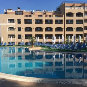 Hotel Holiday Park