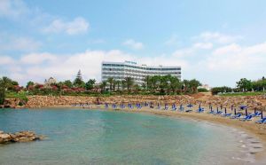 Hotel Crystal Springs Beach