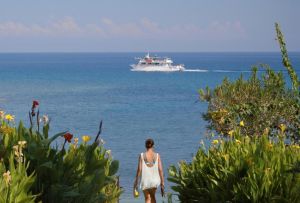 Hotel Crystal Springs Beach