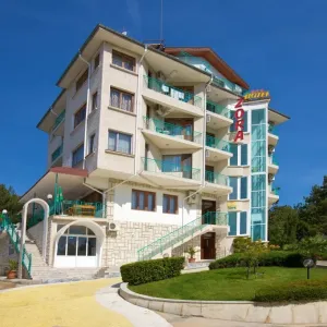 Hotel Zora