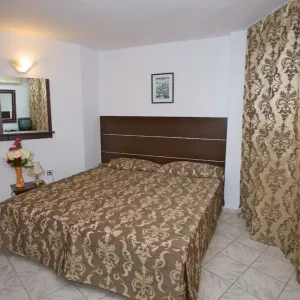 Hotel Zora