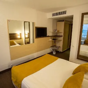 Hotel Zenith