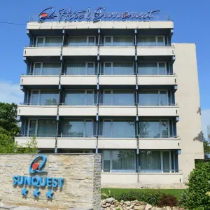 Hotel Sunquest