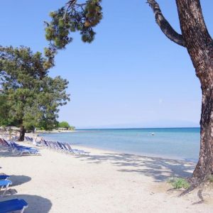 Hotel Rachoni Bay Resort