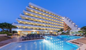 Hotel Tropic Park