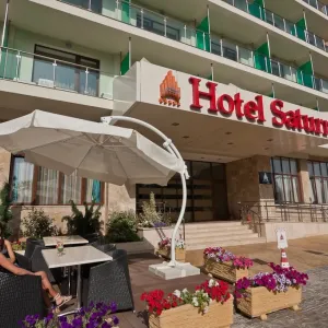 Hotel Saturn