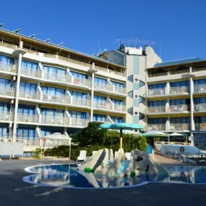 Hotel Aquamarine