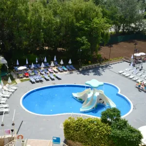 Hotel Aquamarine