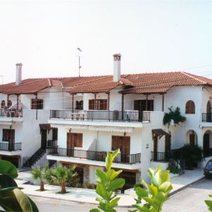 Tzogalis Apartments
