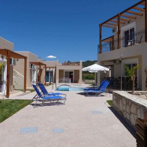 Hotel Azure Beach Villas