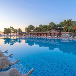 Amara Luxury Resort and Villas