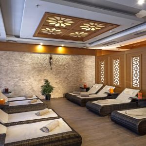 Hotel Karmir Resort and Spa