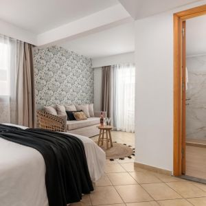 Diana Art Hotel
