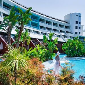 Cornelia Azure Vilas Belek