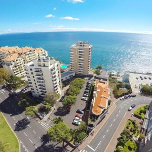 Duas Torres Hotel