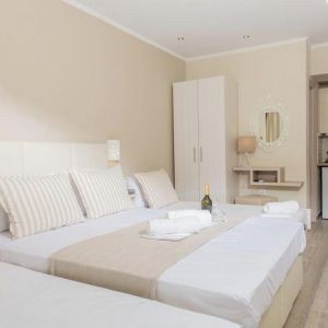 Ammos Beach Seaside Luxury Suites Hotel