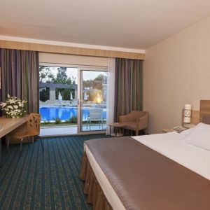 Hotel Justiniano Park Conti