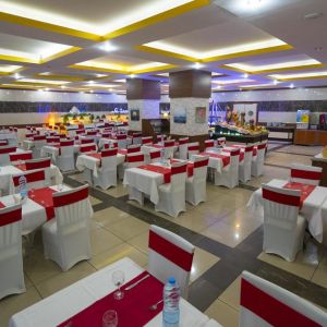 Hotel Armas Beach