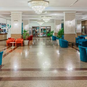 Hotel Sural Saray