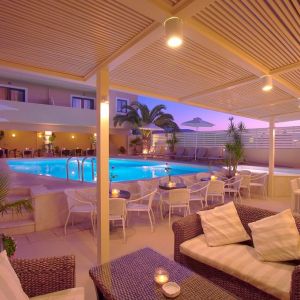 Hotel La Stella Apartments and Suites